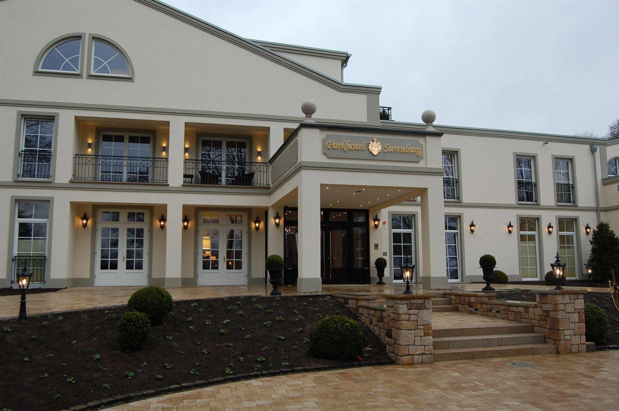 Parkhotel Surenburg Хёрстель Экстерьер фото