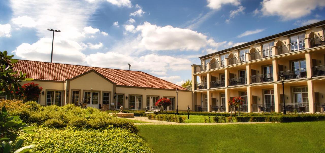 Parkhotel Surenburg Хёрстель Экстерьер фото