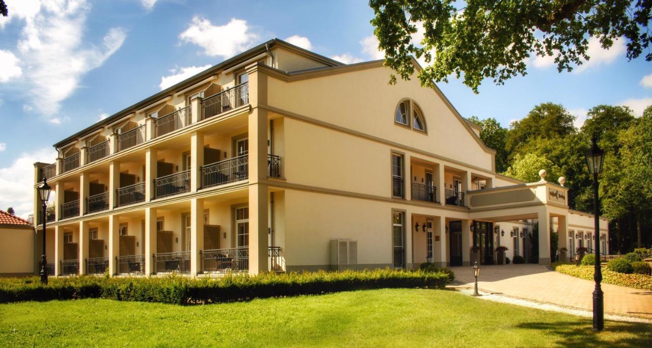 Parkhotel Surenburg Хёрстель Экстерьер фото
