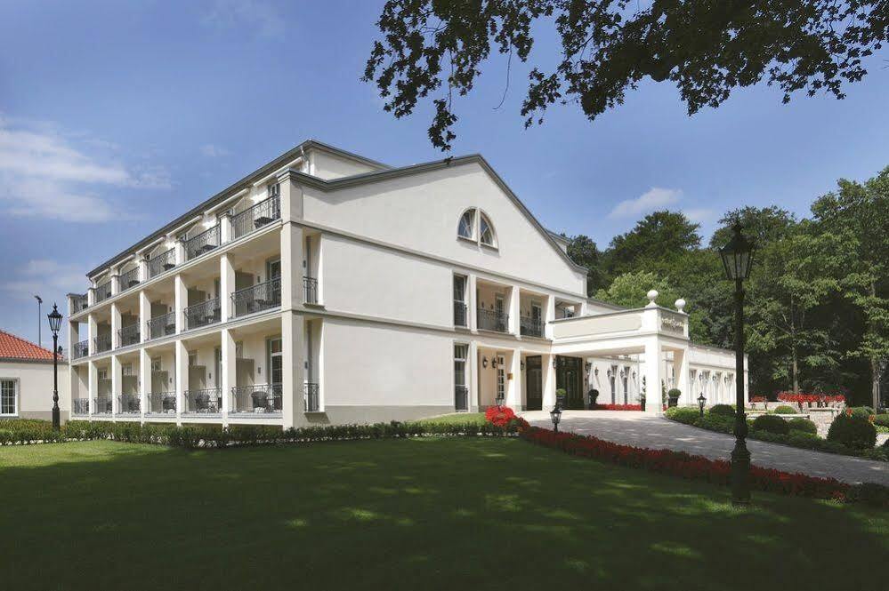 Parkhotel Surenburg Хёрстель Экстерьер фото